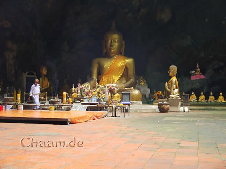 Tham Khao Luang Buddha Figuren
