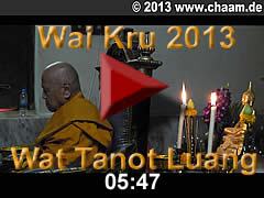 Cha-Am Wai Kru Wat Tanot Luang