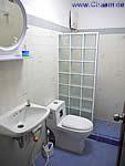 Badezimmer unten Mietshaus Cha-Am