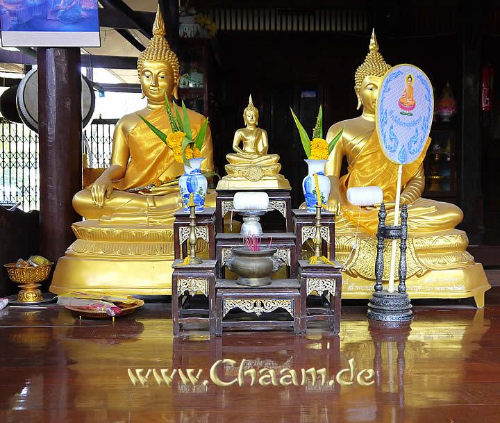 Goldene Buddha Figuren